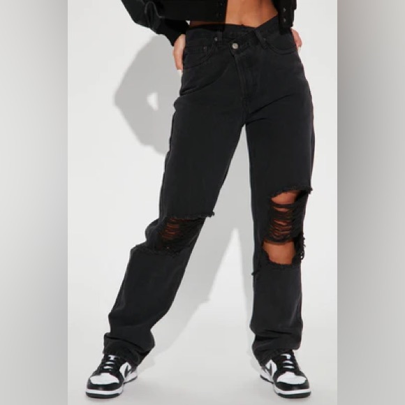 Cross Over Destroy High Rise Jeans - Picture 2 of 9